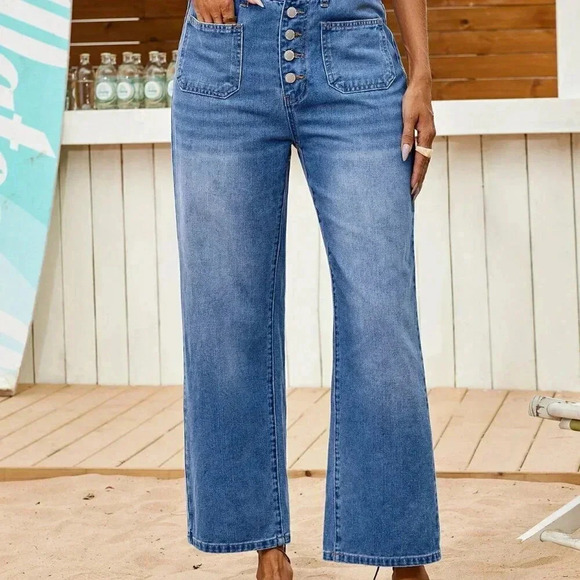 Medium Wash Casual Women's Loose Fitting Straight Leg Blue Denim Jeans - Picture 6 of 6